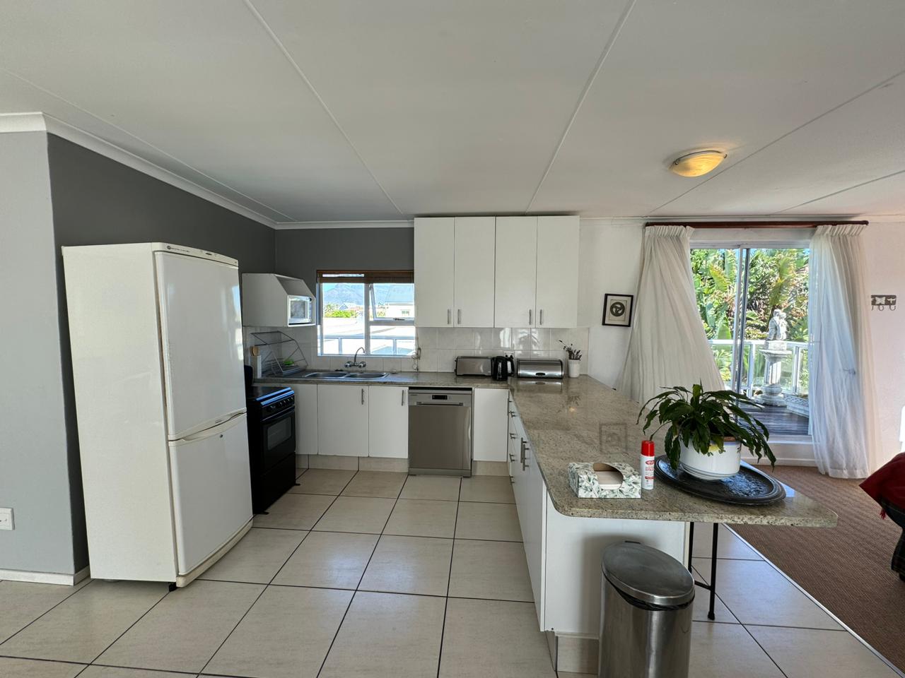 To Let 2 Bedroom Property for Rent in Sunset Beach Western Cape